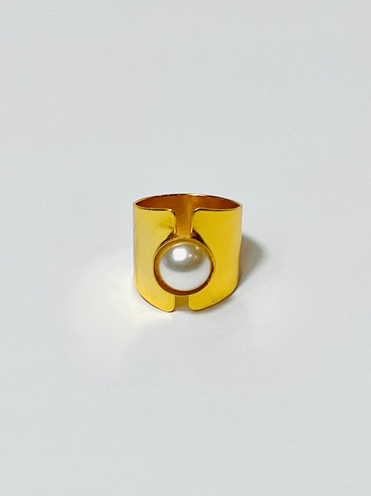 Single Pearl Ring